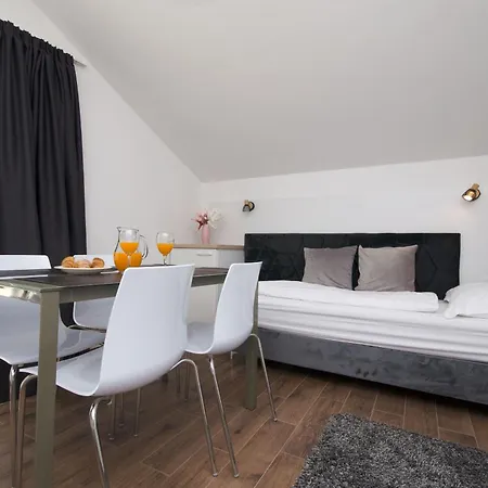 Niko Apartment